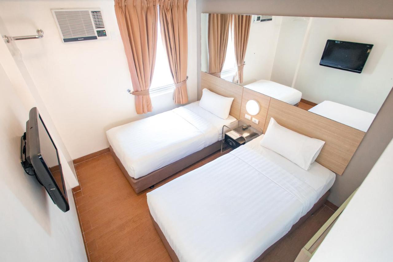 Red Planet Manila Malate Mabini Hotell Eksteriør bilde
